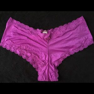 Victoria’s Secret size large cheeky’s